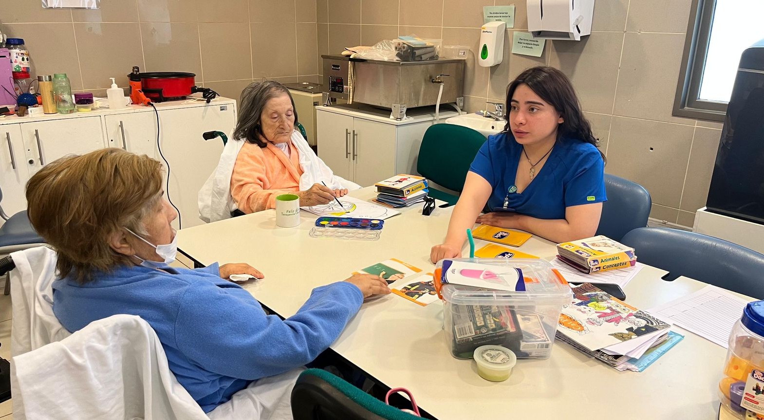 Operativo médico geriátrico se realizará en Punta Arenas y Puerto Natales el 3 y 4 de noviembre