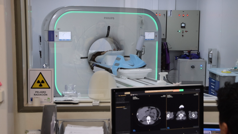 Hospital Clínico Magallanes realiza mantención correctiva de su Resonador Magnético