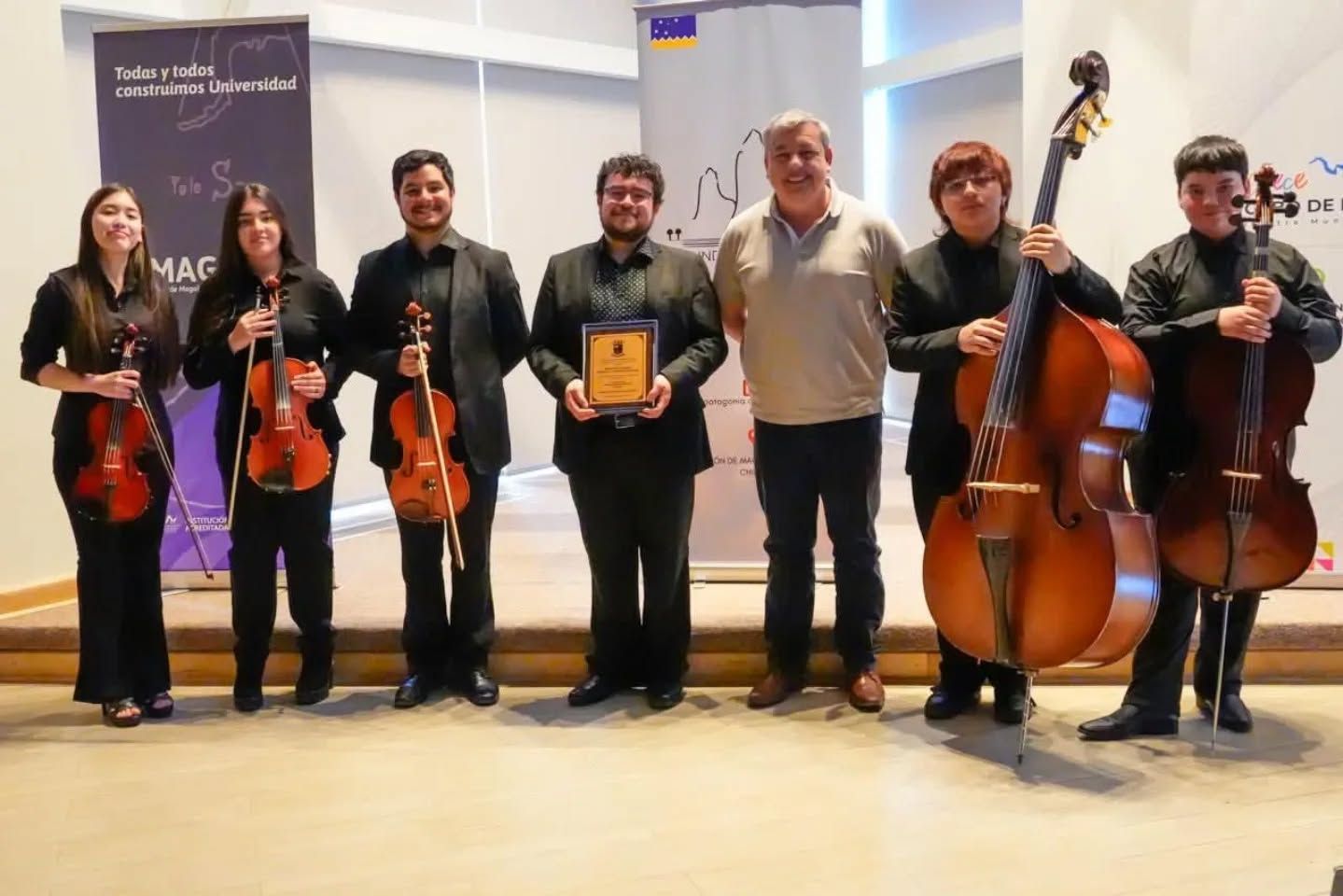 Fundación Artes de la Patagonia Austral fortalece la participación juvenil y la identidad regional con presentación en Puerto Williams