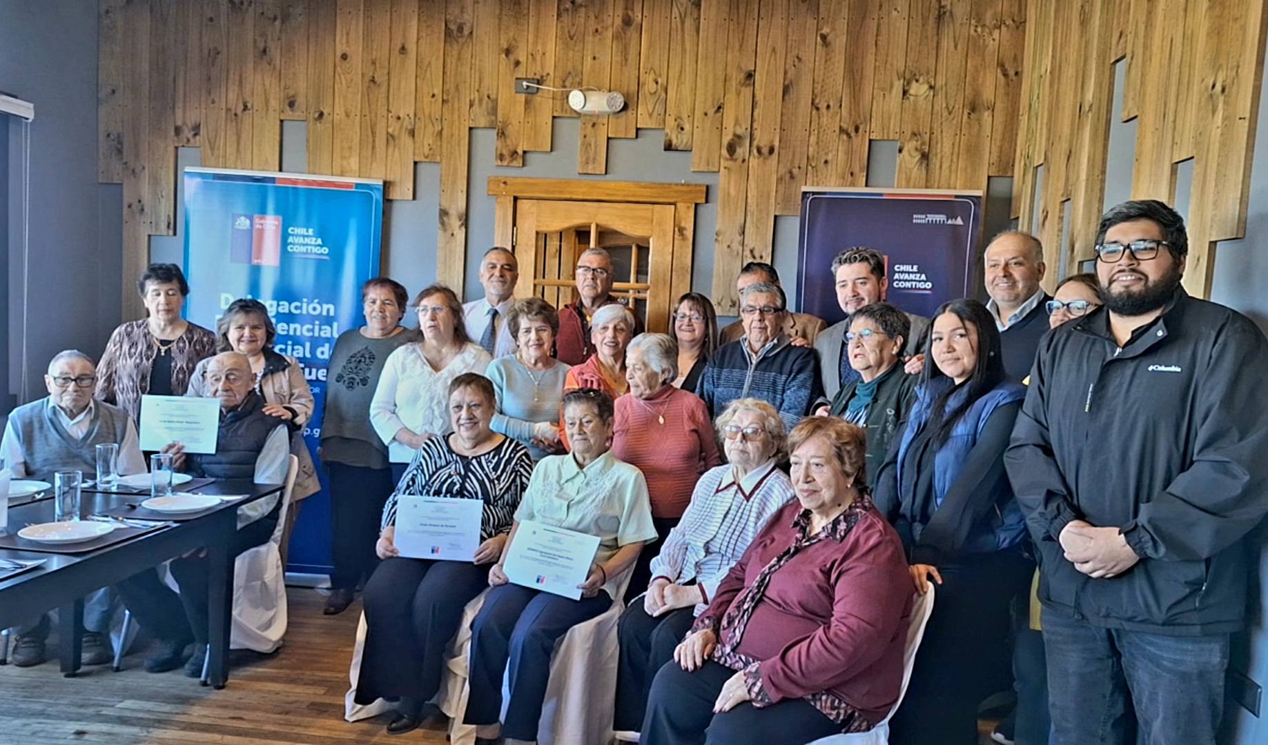 Organizaciones de Adultos Mayores de Porvenir reciben certificación de SENAMA