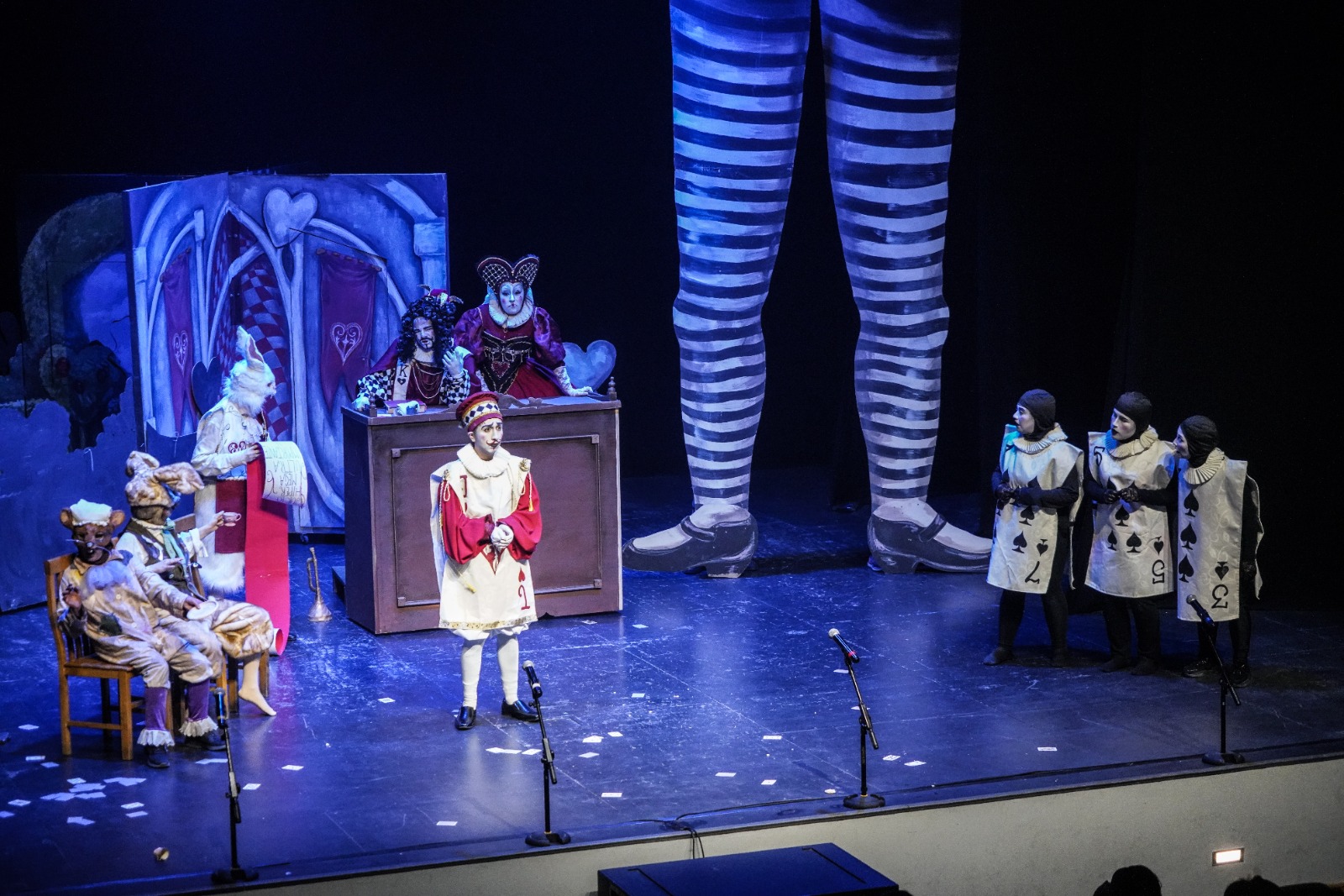 Reestreno de “Alicia en el País de las Maravillas” repletó el Centro Cultural en sus dos jornadas