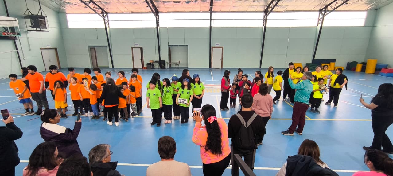 La amistad y el deporte triunfan en Dorotea: escuelas rurales superan la geografía en una jornada inolvidable