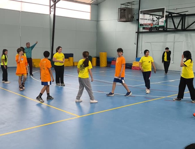 La amistad y el deporte triunfan en Dorotea: escuelas rurales superan la geografía en una jornada inolvidable