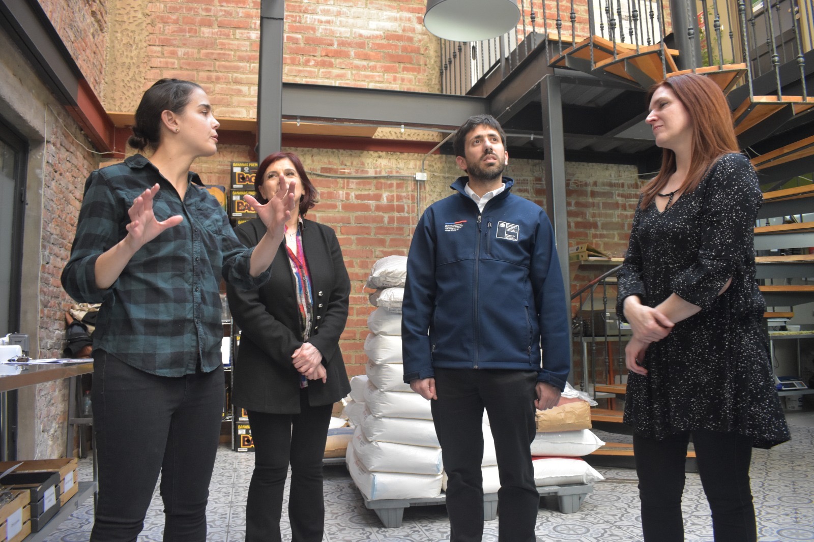 Autoridades regionales de Magallanes visitan La Vianda y lanzan convocatoria 2026 del DFL-15 con importantes novedades de CORFO para las Pymes