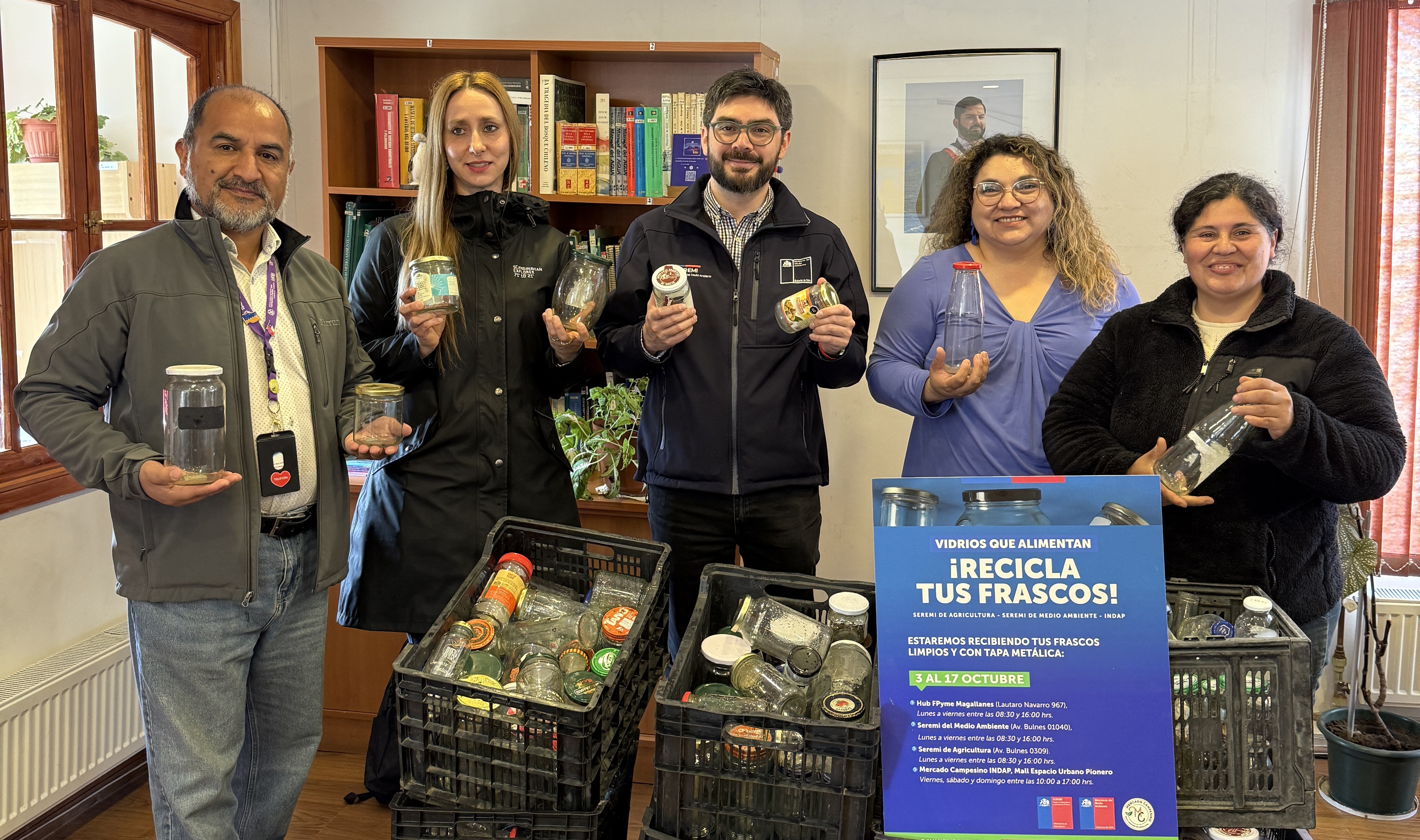 Con más de 350 frascos recuperados para productoras finaliza iniciativa impulsada por Seremis de Agricultura y Medio Ambiente