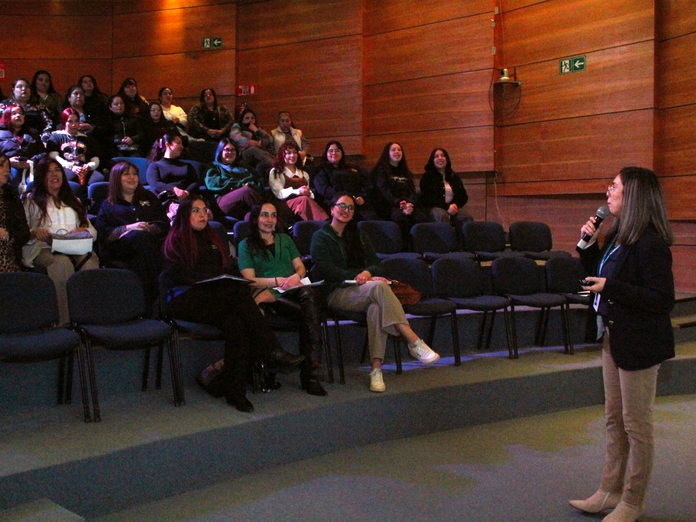 Realizan seminario regional “Aulas que inspiran” 