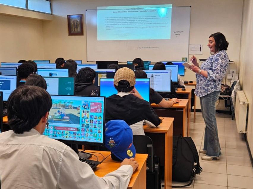 Estudiantes de INSUCO fortalecen competencias laborales y liderazgo durante su alternancia en Santo Tomás de Punta Arenas