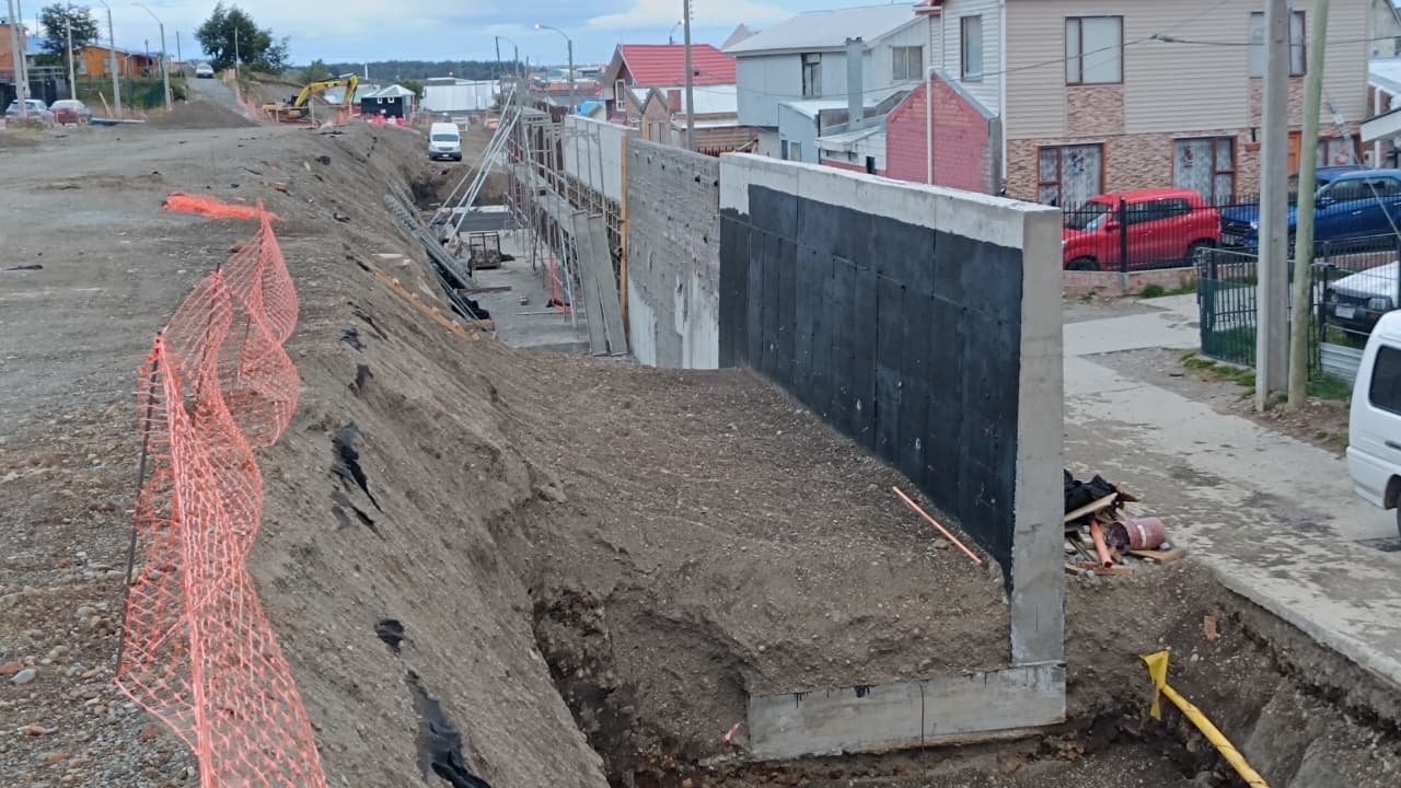 Polémica por muro de contención en el sector Aves Australes de Punta Arenas