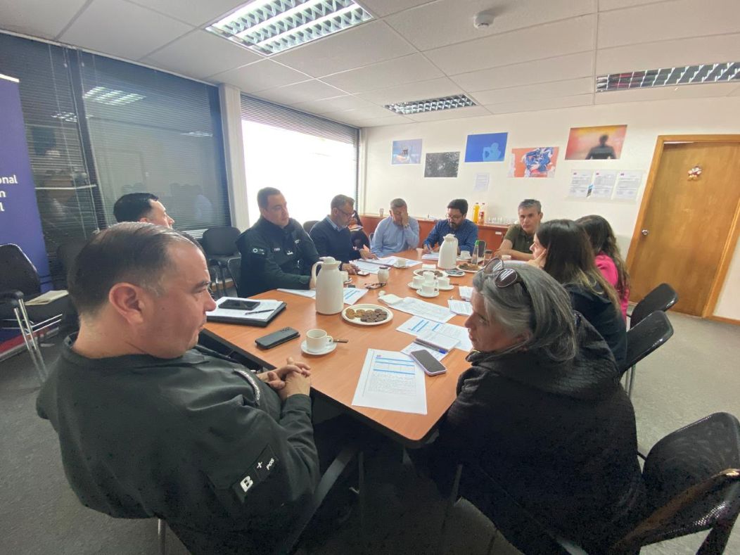 Servicio de Reinserción Social Juvenil y Gendarmería ratifican trabajo conjunto en la región de Magallanes para el 2026