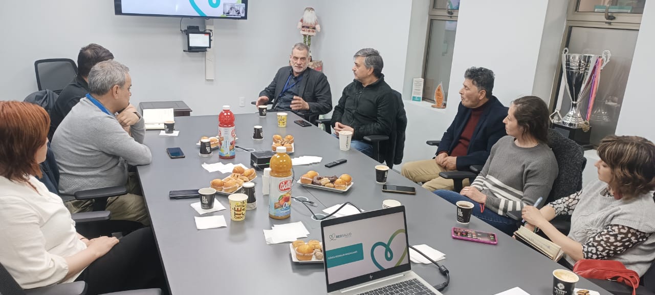 ISL Magallanes fortalece coordinación en salud laboral con recorridos técnicos junto a Redsalud
