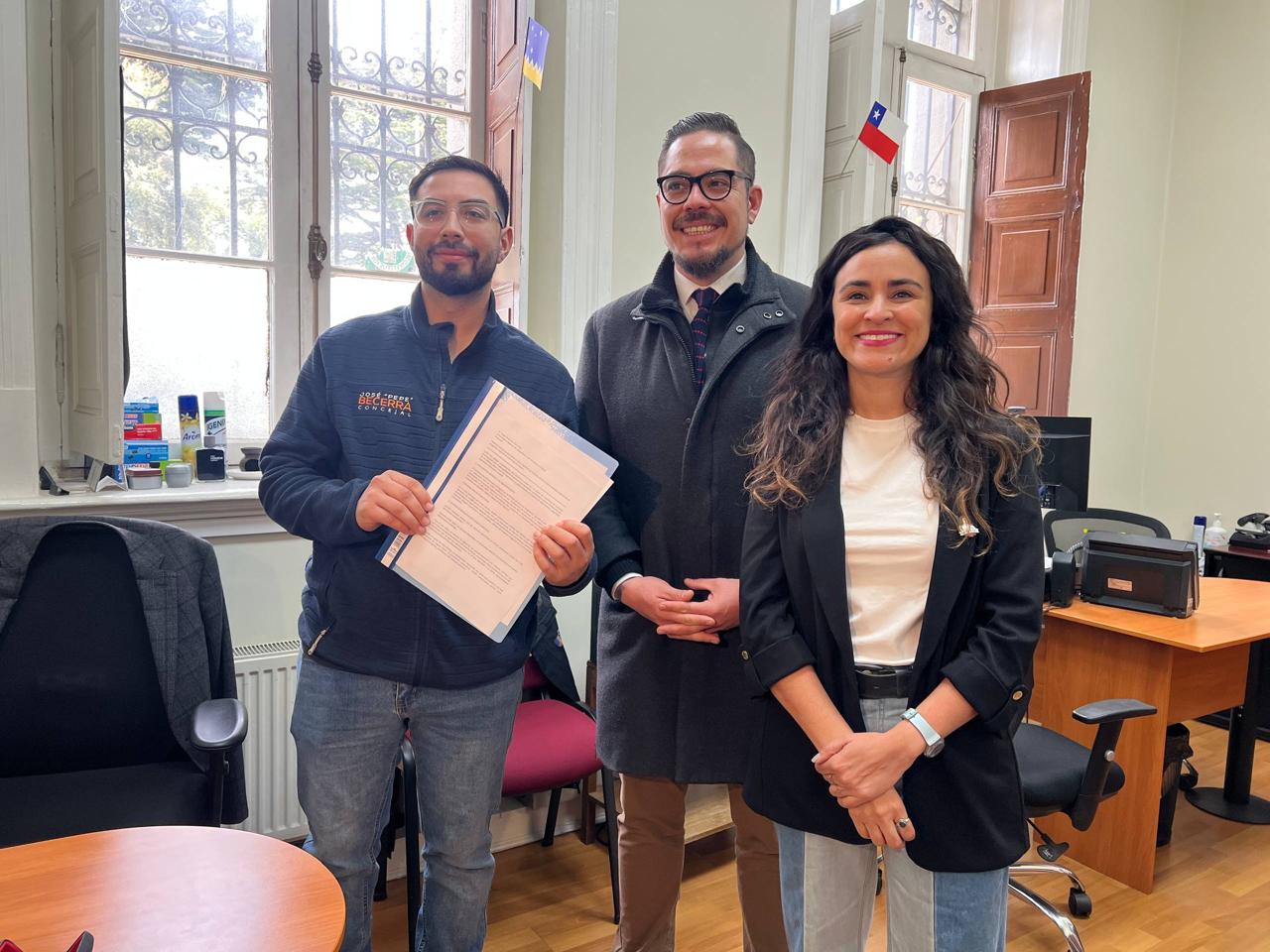 Llegan recursos de la SUBDERE para esterilización de mascotas y autoridades solicitan plan regional de tenencia responsable