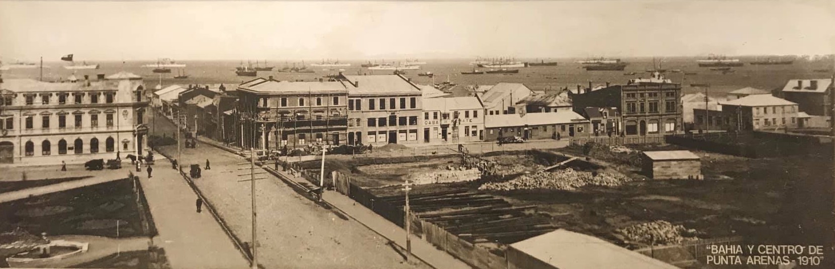 En pleno desarrollo marítimo y comercial de Punta Arenas en 1910
