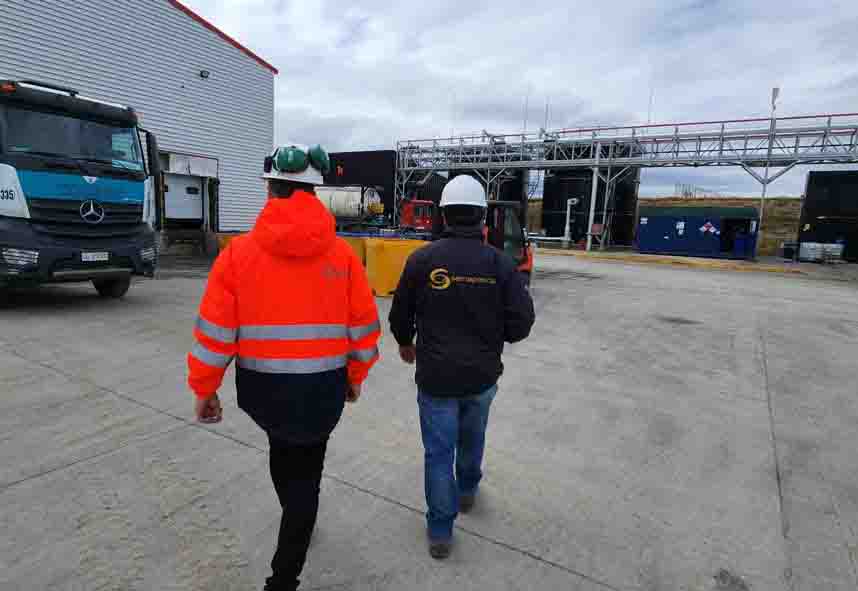 Corte Suprema condena a empresa salmonera por verter residuos orgánicos en Magallanes