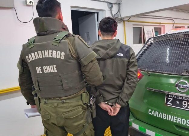 Detienen a tres sujetos por homicidio frustrado a Carabinero y porte de droga tras fiscalización vehicular en Punta Arenas