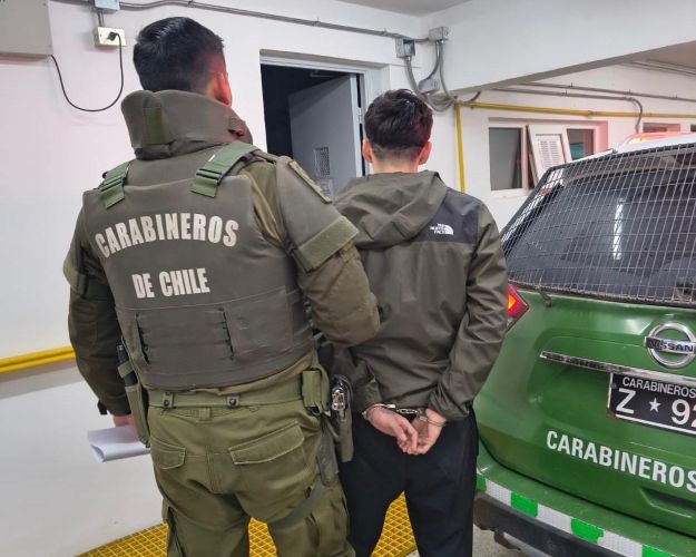 Detienen a tres sujetos por homicidio frustrado a Carabinero y porte de droga tras fiscalización vehicular en Punta Arenas