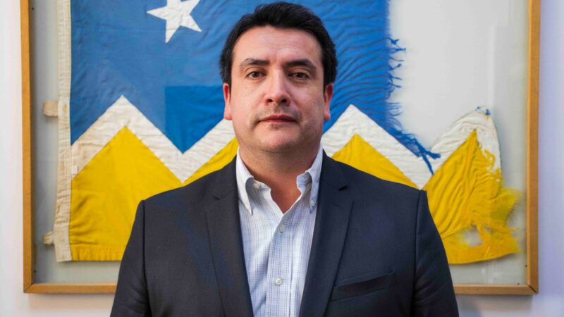 Asume nuevo Director del Hospital Comunitario Cristina Calderón de Puerto Williams