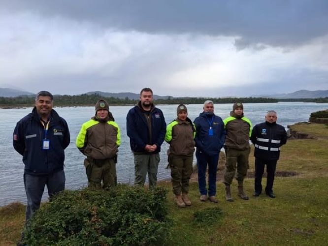Fiscalizan en Río Serrano a personas que realizan pesca recreativa