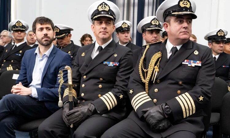 Se realizó ceremonia de cambio de mando de la Gobernación Marítima de Punta Arenas, con la presencia del Delegado Presidencial José Ruiz