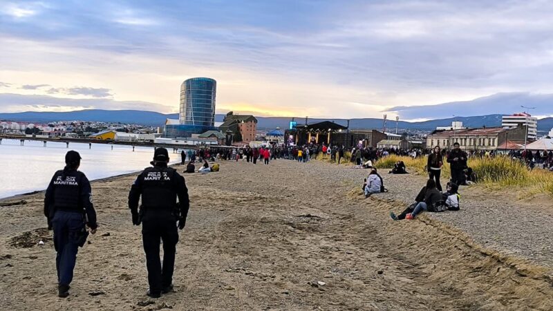 Autoridad marítima de Punta Arenas refuerza medidas de autocuidado para la comunidad en el borde costero