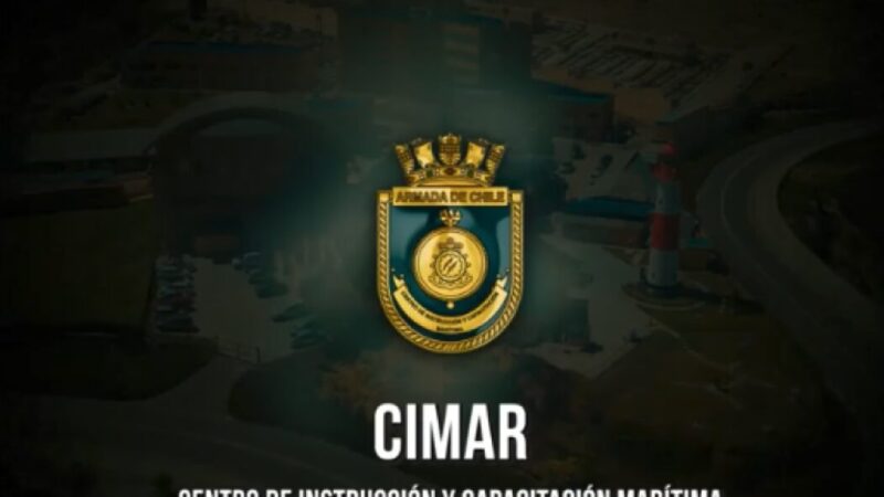 CIMAR instruyó a parte de la dotación de la Armada de Colombia sobre la navegación en Aguas Polares en el marco de su campaña en el continente Antártico