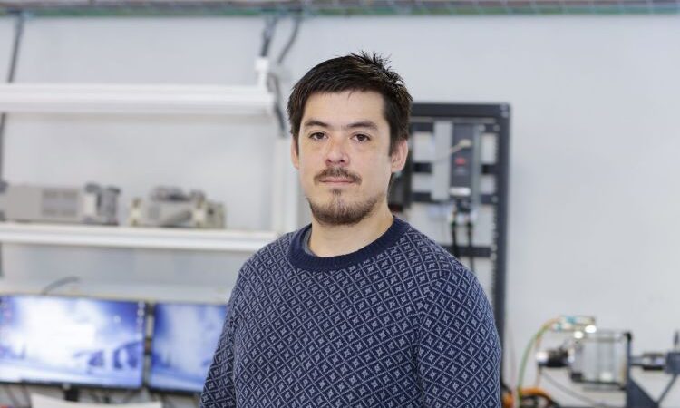 IA con sello verde: la apuesta que Chile debe jugar bien | Cristóbal Parrado, Investigador Centro de Transformación Energética Universidad Andrés Bello