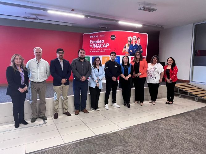 INACAP reconoce a exalumnos destacados por su impacto laboral y emprendedor en Magallanes