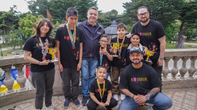 Jóvenes del Club Lego Kéikruk visitaron el municipio tras destacada participación nacional