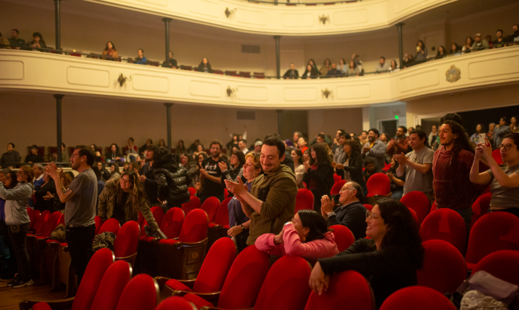 Con gran afluencia de público y emotivas funciones Cielos del Infinito cerró su 17a versión en Punta Arenas