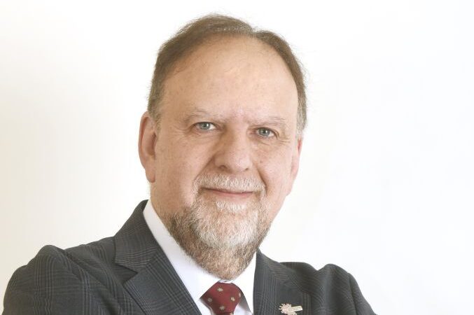 La PAES: cuando una prueba mide la segregación y no el mérito | Rafael Rosell Aiquel, Rector Universidad del Alba | Opinión