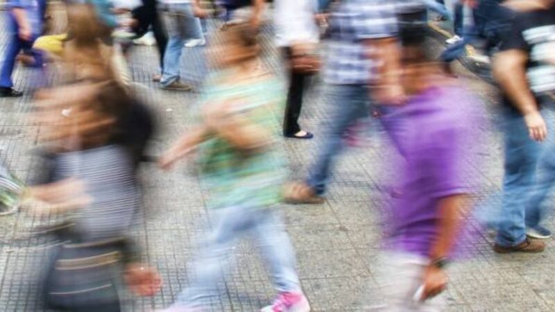 Chile continúa la reducción de la pobreza: CASEN 2024 revela caída al 17,3% con una medición más exigente