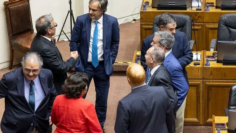 Fortalecer de la gobernabilidad y la representatividad del sistema político: Senado despacha proyecto a su segundo trámite