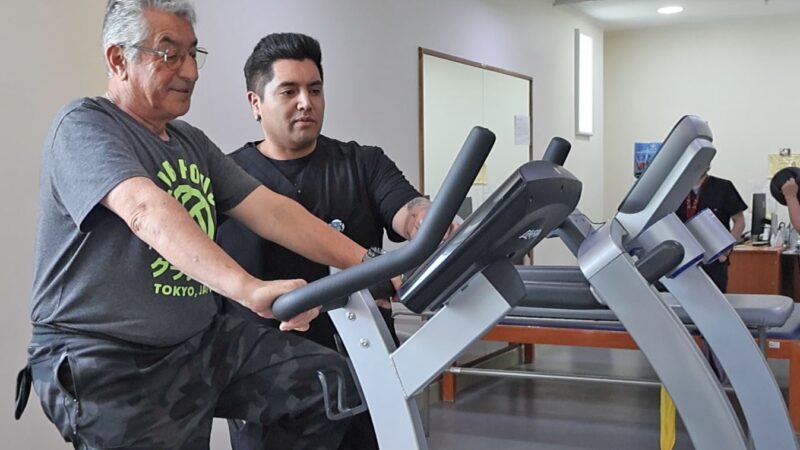 Aumentan en más de un 20% las atenciones ambulatorias de Kinesiología en el Hospital de Natales