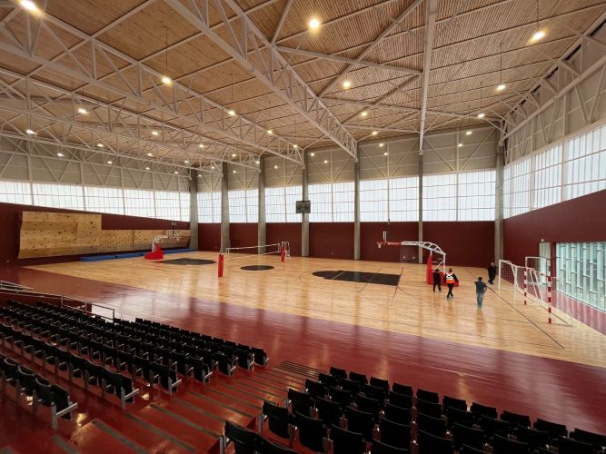 Gobierno Regional hizo entrega del nuevo Gimnasio Zavattaro a la Municipalidad de Porvenir