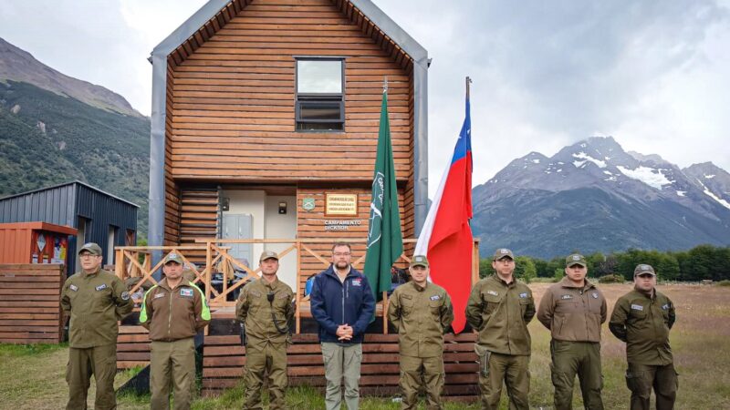 Delegado Provincial Guillermo Ruiz de Ultima Esperanza realiza visita a Avanzada Dickson en el Parque Nacional Torres del Paine