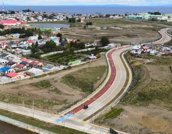 MINVU y Gobierno Regional de Magallanes invierten en la compra de terrenos para la construcción de viviendas en Punta Arenas, Puerto Natrales y Porvenir