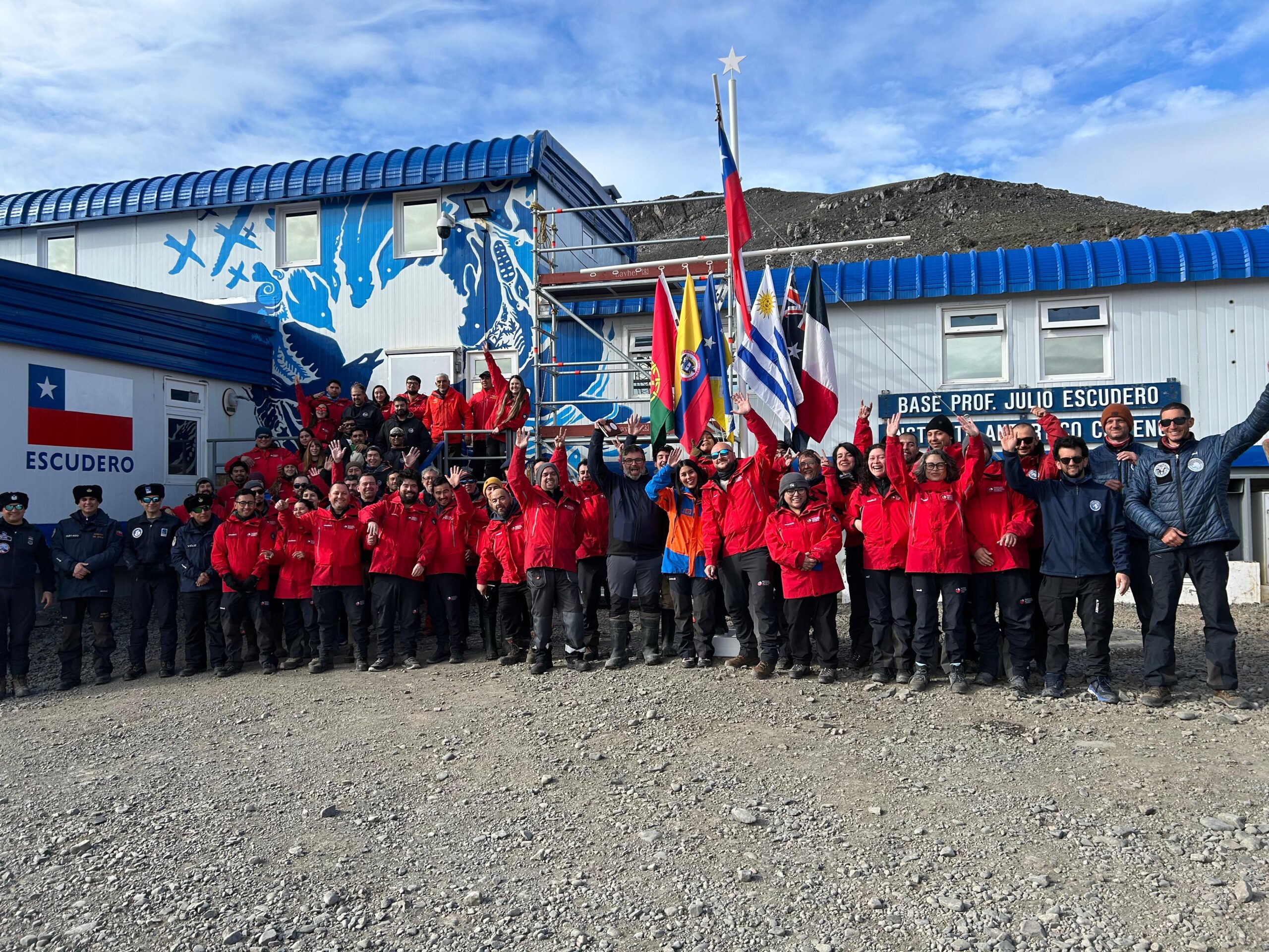 31 años de la Base Julio Escudero: Tres décadas impulsando la ciencia chilena en la Antártica