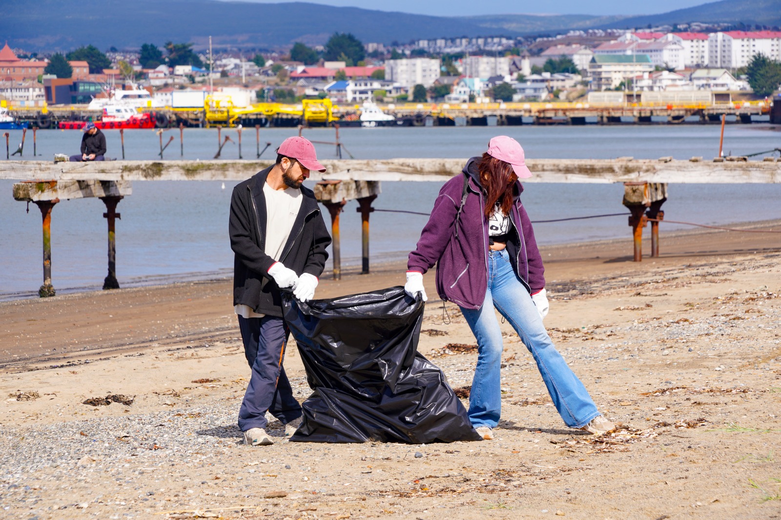 Con múltiples deportes y una limpieza de playa se vivió una nueva versión de “La Costanera es Tuya”