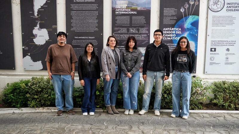 Estudiantes en práctica dan vida al verano antártico chileno