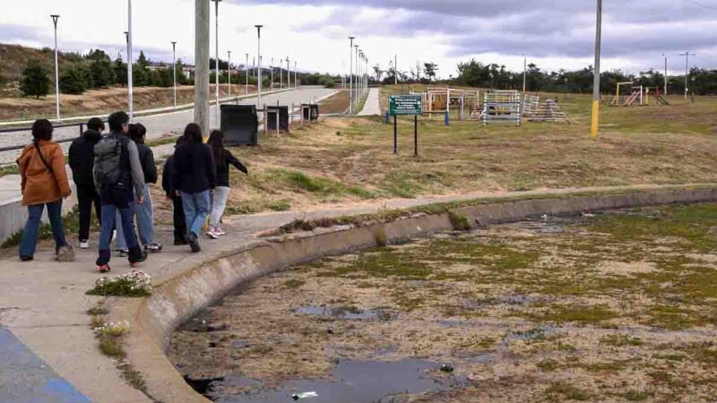 Punta Arenas conmemoró el Día Internacional de los Humedales con visita educativa al Parque María Behety