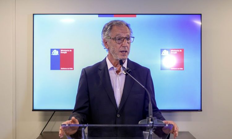 Ministerio de Energía propone proyecto de ley para reliquidación pendiente del Valor Agregado de Distribución