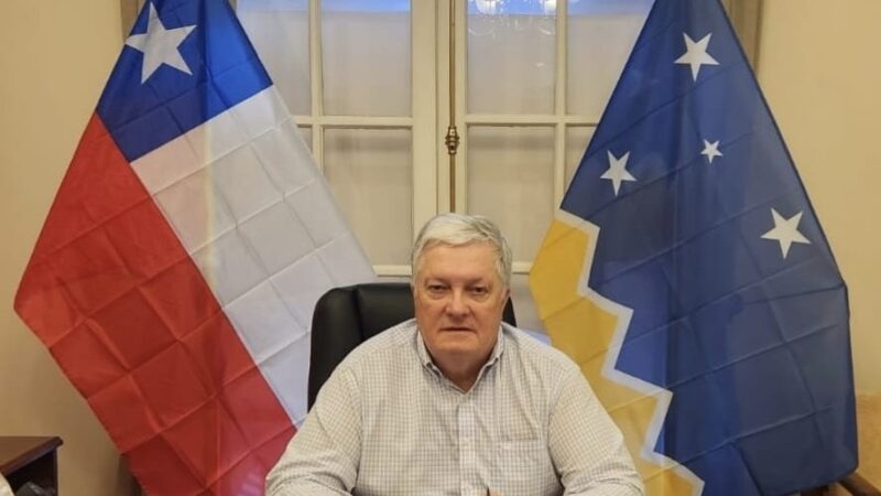 Senador Alejandro Kusanovic anuncia su salida del futuro Gobierno y pasará a ejercer como independiente
