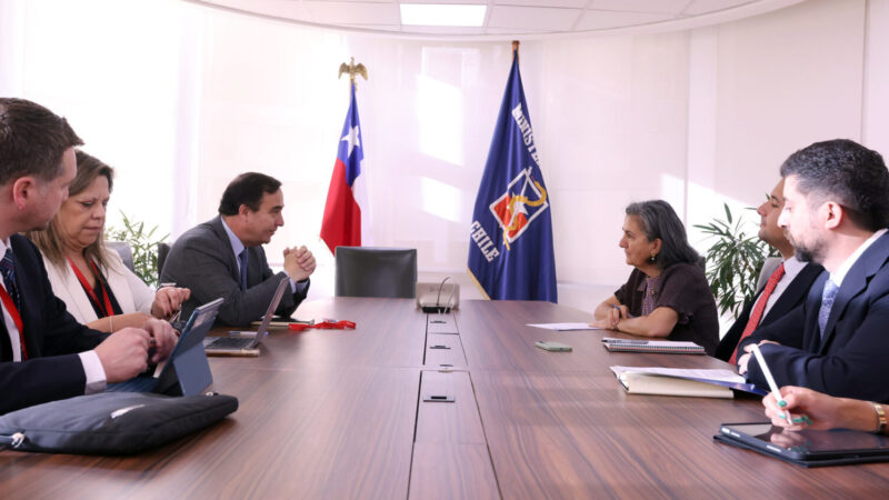 Amplias gestiones del Gobernador Regional Jorge Flies con las nuevas autoridades de Gobierno