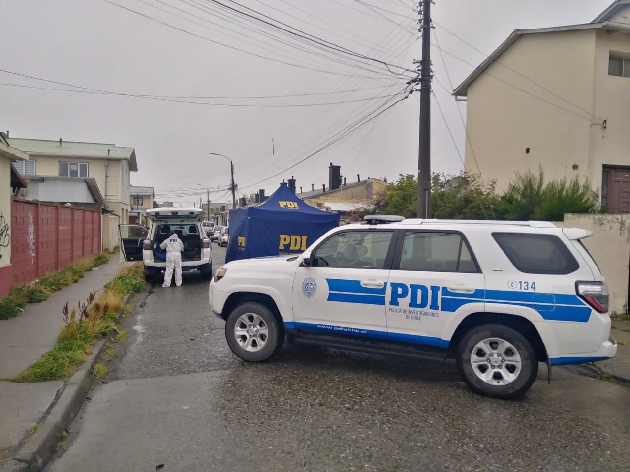 PDI de Punta Arenas descarta participación de terceros en fallecimiento de un hombre hallado en la vía pública