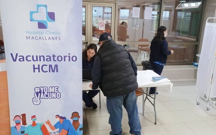 Continúa la campaña de Vacunación e Inmunización Invierno 2026 en el Hospital Clínico Magallanes