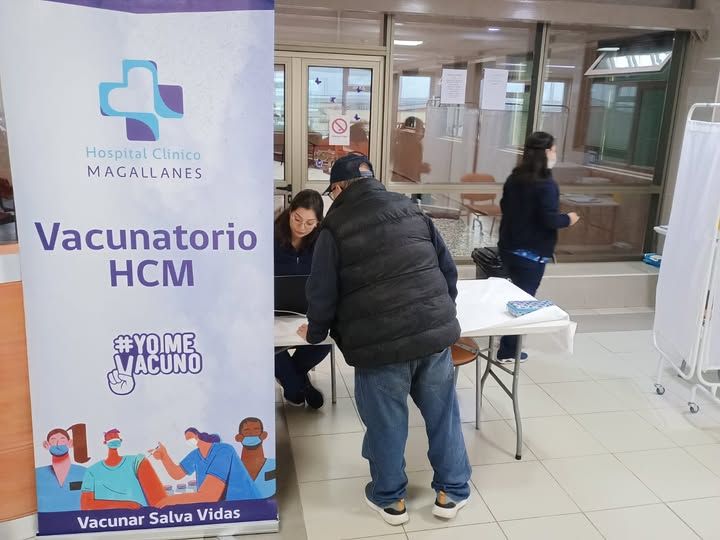 Continúa la campaña de Vacunación e Inmunización Invierno 2026 en el Hospital Clínico Magallanes