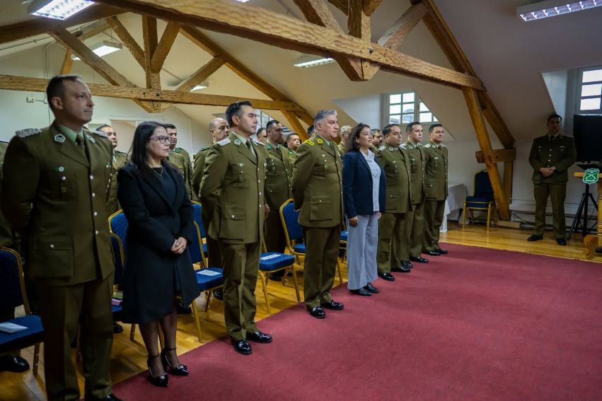 Delegada Presidencial se reúne con Jefes de Destacamentos de Carabineros de Magallanes