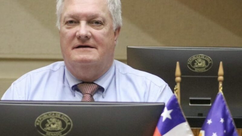 Senador Kusanovic por retiro de farmacia La Estrella del Hospital Clínico de Magallanes: “la medida no es definitiva, están buscando otras opciones para mejorar las dependencias administrativas del hospital sin tener que recurrir al cierre de la farmacia”