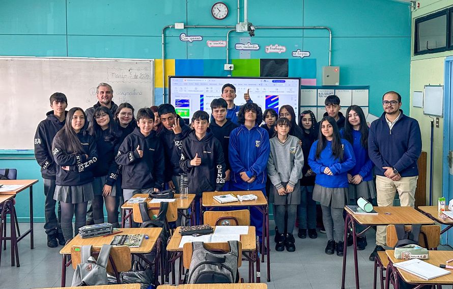 EDELMAG celebra el día mundial de la Eficiencia Energética con charla educativa en escuela Villa las Nieves de Punta Arenas