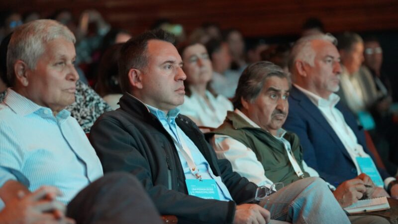 Alcalde Radonich expondrá experiencia de Punta Arenas en seminario sobre educación pública