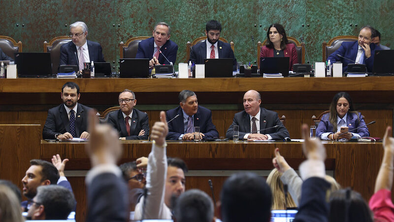 Cámara de Diputados aprobó medidas transitorias para contener el precio del kerosene doméstico o parafina